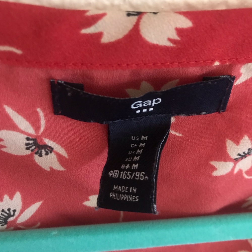 Lightweight Top - Picture 2 of 2